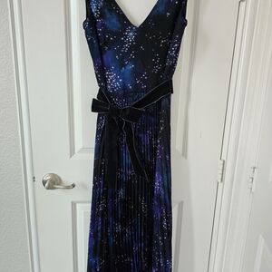 White House Black Market Black and Blue Maxi Dress